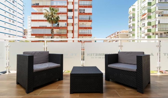 Beautiful and modern 1b apt big terrace 150 m from the beach of Torre del Mar
