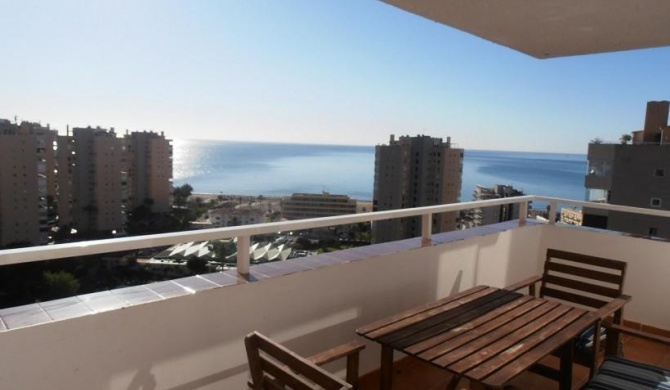 FLAT IN FRONT OF THE SEA WITH POOL, TENNIS COURT, GARDENS AND RESTAURANT