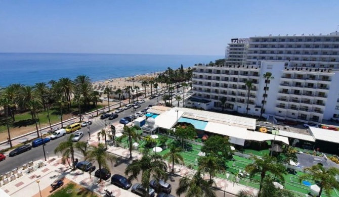 IMPRESIONANTE PRIMERA LÍNEA DE PLAYA, BAJONDILLO BEACH