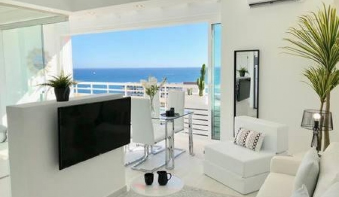 Loft del Mar - Charming luxury apartment at La Roca