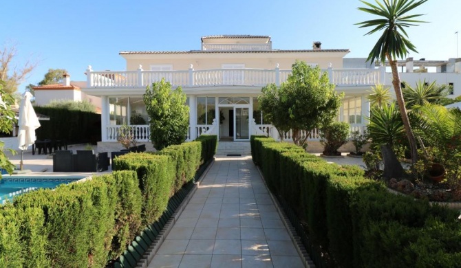 Villa de lujo en Torremolinos