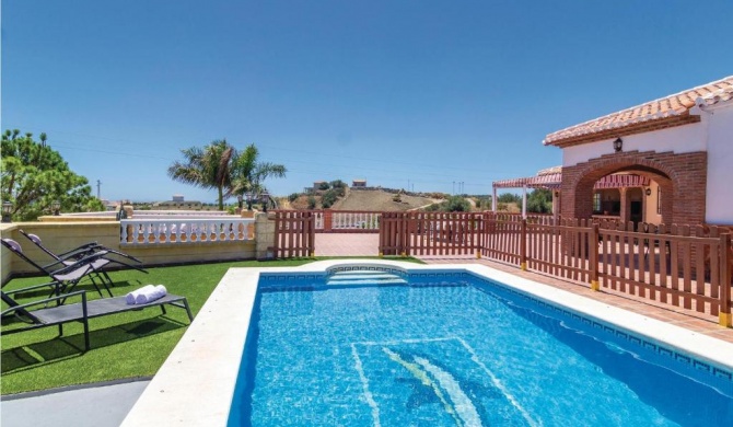 Beautiful home in Torrox with WiFi, Private swimming pool and Outdoor swimming pool