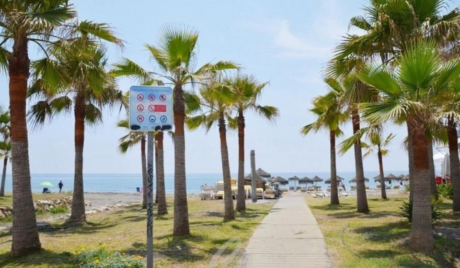 Laguna Beach, Todos los Santos