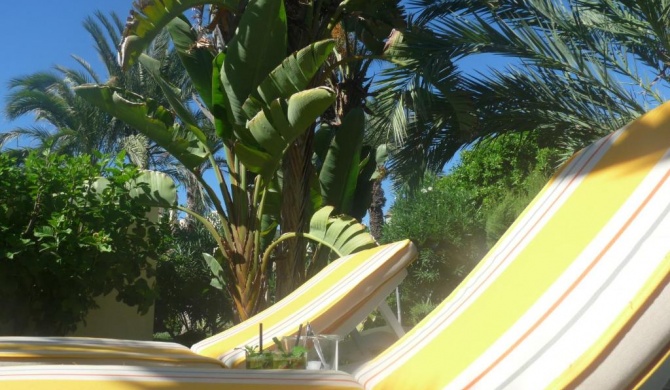 Casa Esquina Verde : the best location in the naturist zone of Vera Playa!