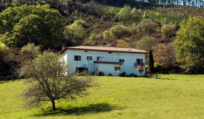 Casa Rural Erreteneko borda