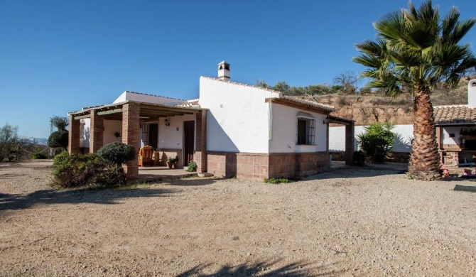 Roofed Cottage in Andalusia with fantastic pool and garden