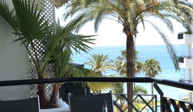 MI CAPRICHO 3D BEACHFRONT- Apartment with sea views in Costa del Sol,
