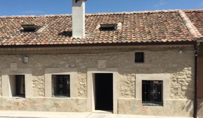 Magnífica casa recien reformada en el casco antiguo de Fuentidueña