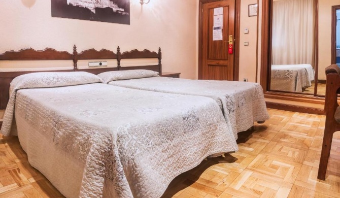 Hotel Residencia Castellano I