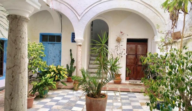 3 bedrooms house at Tarifa 500 m away from the beach with city view furnished terrace and wifi